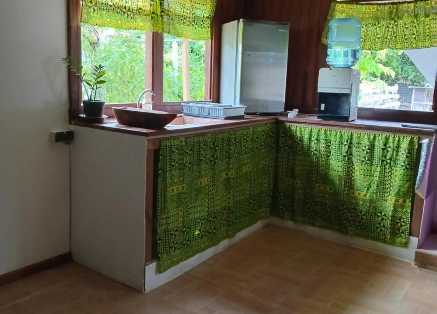 شقة Chez Heireva Rangiroa